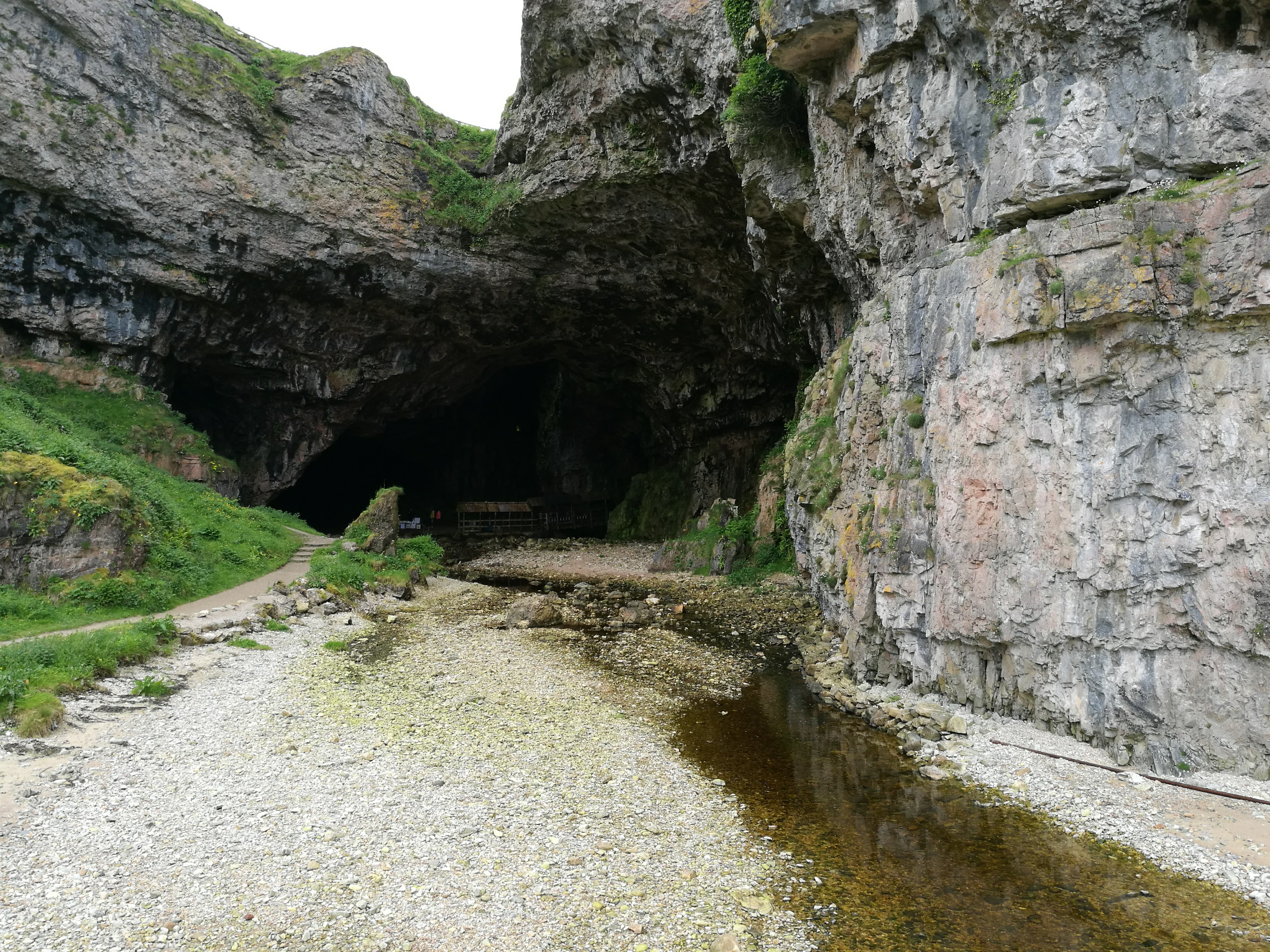 Entrance to Smoo Cave